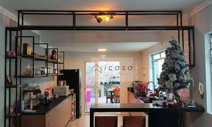 Sobrado com 3 dormitórios à venda, 186 m² por R$ 607.000,00 - Jardim das Indústrias - São José dos Campos/SP