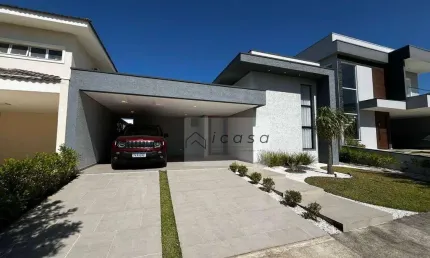 Casa com 3 dormitórios à venda, 161 m² por R$ 1.100.000,00 - Parque Piracangagua - Taubaté/SP