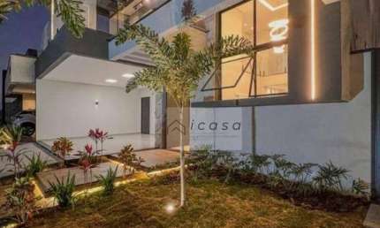 Casa com 4 dormitórios à venda, 260 m² por R$ 2.120.000,00 - Residencial Ouro Ville - Taubaté/SP