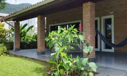 Sobrado com 4 dormitórios à venda, 268 m² por r$ 3.181.000,00 - lagoinha - ubatuba/sp