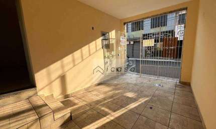 Casa com 5 dormitórios para alugar, 205 m² por R$ 4.550,45/mês - Centro - Caçapava/SP