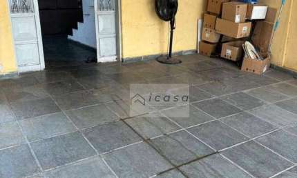 Sobrado com 3 dormitórios à venda, 80 m² por R$ 383.000,00 - Residencial São Francisco - São José dos Campos/SP