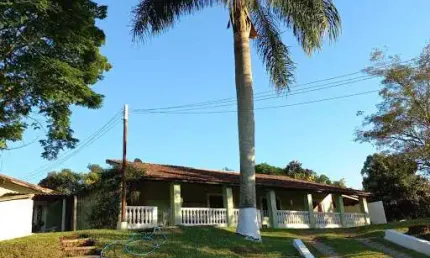 Chácara com 3 dormitórios à venda, 2565 m² por r$ 900.000,00 - chácara santa rita - caçapava/sp