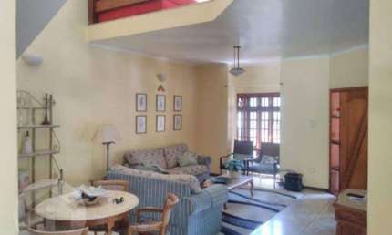 Sobrado com 3 dormitórios, 300 m² - venda por R$ 850.000,00 ou aluguel por R$ 4.695,07/mês - Vila Resende - Caçapava/SP