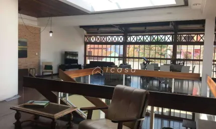 Sobrado com 4 dormitórios à venda, 580 m² por R$ 2.000.000,00 - Vila São João - Caçapava/SP