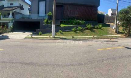 Casa com 3 dormitórios à venda, 245 m² por R$ 1.700.000,00 - Residencial Santa Helena - Caçapava/SP
