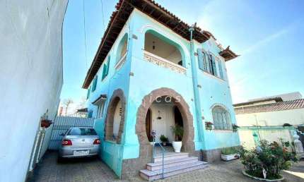 Sobrado com 7 dormitórios à venda, 394 m² por R$ 1.400.000,00 - Vila São João - Caçapava/SP