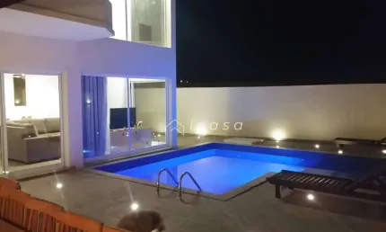 Sobrado com 3 dormitórios à venda, 288 m² por R$ 1.400.000,00 - Condomínio Terras do Vale - Caçapava/SP