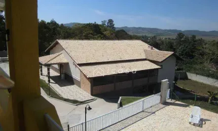 Chácara com 4 dormitórios à venda, 3480 m² por R$ 1.580.000,00 - Guamirim - Caçapava/SP