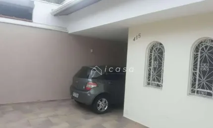 Casa com 3 dormitórios à venda, 187 m² por R$ 700.000,00 - Vila Santos - Caçapava/SP