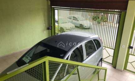 Casa com 3 dormitórios à venda, 216 m² por R$ 650.000,00 - Vila Santos - Caçapava/SP