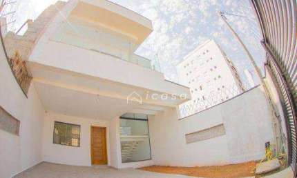 Sobrado com 3 dormitórios à venda, 178 m² por R$ 565.000,00 - Jardim Oasis - Taubaté/SP