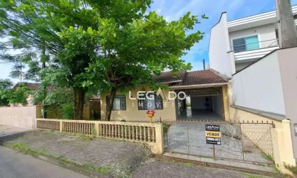 Casa com 3 dorm. (1 Suíte) à venda, 120 m² por R$ 550.000 - Iririú - Joinville/SC