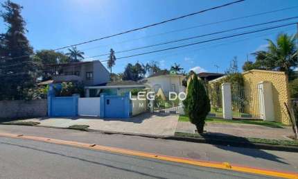 Casa com 4 dormitórios à venda, 238 m² por R$ 1.800.000,00 - Bom Retiro - Joinville/SC
