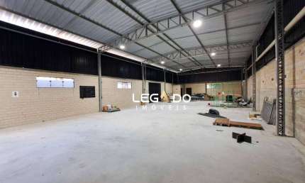 Galpão Novo/Moderno para alugar, 300 m² por R$ 8.500/mês - Glória - Joinville/SC
