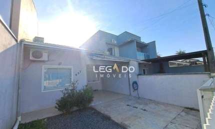 Casa com 2 dormitórios para alugar, 60 m² por R$ 2.500,00/mês - Espinheiros - Joinville/SC