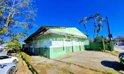 Imóvel Comercial de Esquina na Rua Albano Schmidt por R$ 850.000 - Boa Vista - Joinville/SC