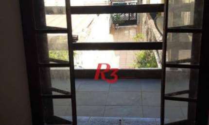 Sobrado com 3 dormitórios à venda, 119 m² por R$ 450.000 no Centro de São Vicente/SP