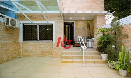 Sobrado com 4 dormitórios à venda, 150 m² por R$ 2.000.000,00 - Gonzaga - Santos/SP