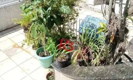 Casa com 3 dormitórios à venda, 150 m² por R$ 650.000,00 - Jabaquara - Santos/SP