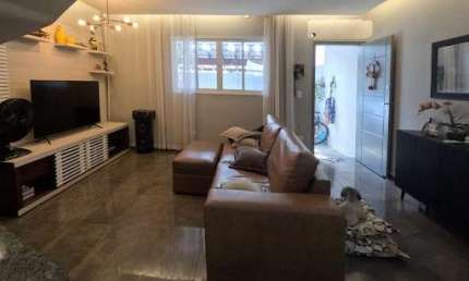 Sobrado com 3 dormitórios à venda, 140 m² por R$ 860.000,00 - Campo Grande - Santos/SP
