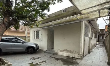 Sobrado com 3 dormitórios à venda, 299 m² por r$ 590.000,00 - chico de paula - santos/sp