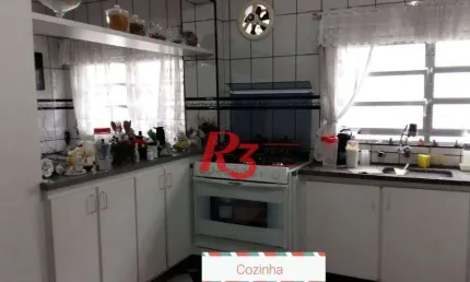 Casa com 3 dormitórios à venda, 220 m² - Cidade Naútica - São Vicente/SP