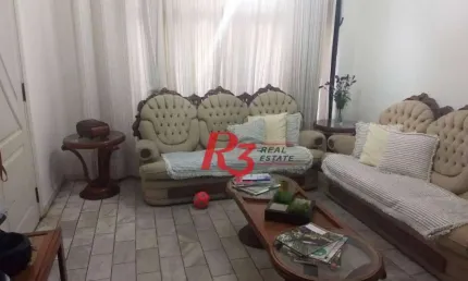 Sobrado com 3 dormitórios à venda, 250 m² por R$ 1.070.000,00 - Campo Grande - Santos/SP