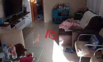 Sobreposta baixa à venda na Vila São Jorge em Santos.
