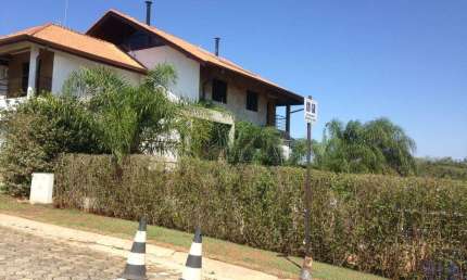 Sobrado à venda em Campinas, Chácara Santa Margarida, com 4 suítes, com 230 m²