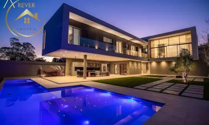 Sobrado à venda em Valinhos, Joapiranga, com 4 suítes, com 643 m², Condomínio Vila Lombarda
