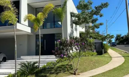 Sobrado à venda em Campinas, Loteamento Parque dos Alecrins, com 3 suítes, com 300 m²