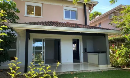 Sobrado à venda em Campinas, Jardim das Paineiras, com 3 suítes, com 175 m²