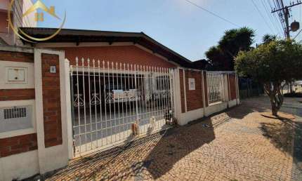 Casa à venda em Campinas, Parque Taquaral, com 3 quartos, com 220 m²