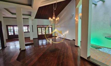 Casa à venda e para alugar em Campinas, Sítios de Recreio Gramado, com 3 quartos, com 389 m²