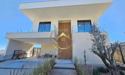 Casa à venda em Campinas, Loteamento Residencial Arborais, com 4 suítes, com 400 m²