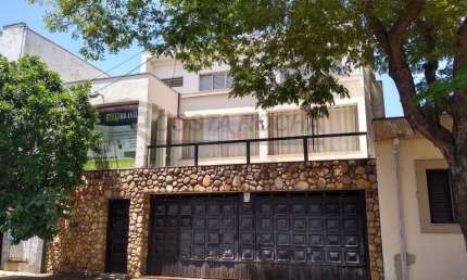 Casa com 5 dormitórios à venda, 413 m² por R$ 1.200.000,00 - Centro - Salto/SP