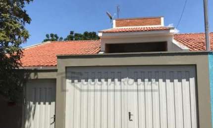 Casa com 3 dormitórios à venda, 350 m² por R$ 650.000,00 - Jardim Três Marias - Salto/SP