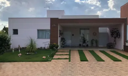 Casa com 4 dormitórios à venda, 200 m² por R$ 890.000 - Guedes - Jaguariúna/SP