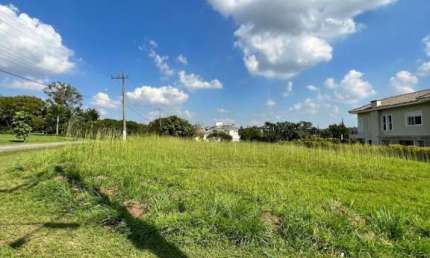 Terreno à venda, 1671 m² por R$ 780.000,00 - Condomínio Haras Paineiras - Salto/SP