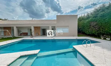 Casa com 5 suítes à venda ou locação - Condomínio Monte Belo - Salto/SP