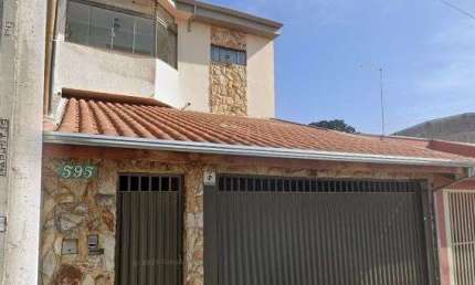 Casa com 3 dormitórios à venda, 200 m² por R$ 850.000,00 - Residencial Fabbri - Salto/SP