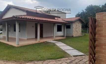 Chácara com 3 dormitórios à venda, 3287 m² por R$ 1.600.000,00 - Chácara Halter - Salto/SP