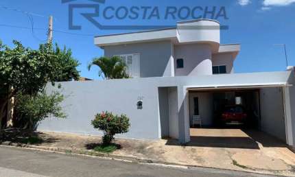 Casa com 3 quartos à venda- Jardim Celani - Salto/SP
