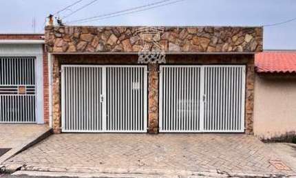 Casa com 4 quartos à venda na Rua Brasil, 332, Vila Romão, Salto
