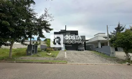 Casa com 3 quartos à venda- Condominio Portal dos Bandeirantes - Salto/SP