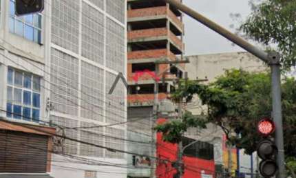 Oportunidade Comercial no Coração da Zona Sul: Espaço Estratégico na Praça Floriano Peixoto