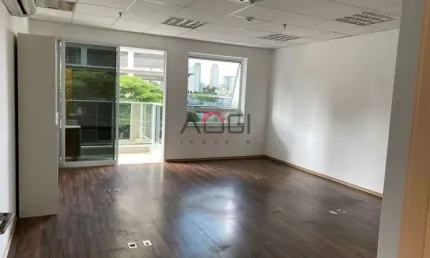 Sala Comercial no Edifício Evidence Offices - Oportunidade Única!