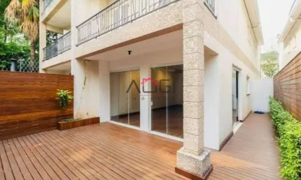 Casa em condomínio, 300 m², 3 dorm, 1 suíte, 2 vagas de garagem