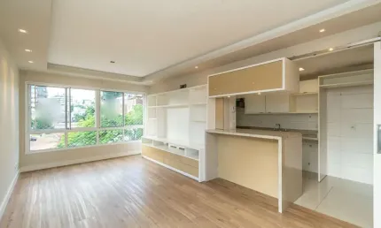 Apartamento com 3 quartos à venda na Rua Eudoro Berlink, 805, Mont Serrat, Porto Alegre